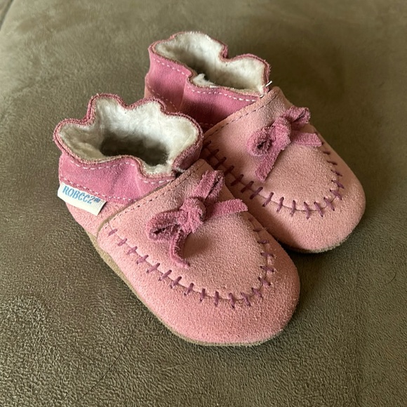 Robeez - Picture 1 of 6